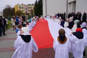 Patriotyzm w Modlitwie – Wspólne świętowanie Niepodległości w naszej parafii!