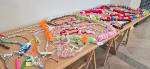 Read more about the article Wystaw prac konkursowych – „Najpiękniejszy Różaniec z&nbsp;Jezusem Miłosiernym”.